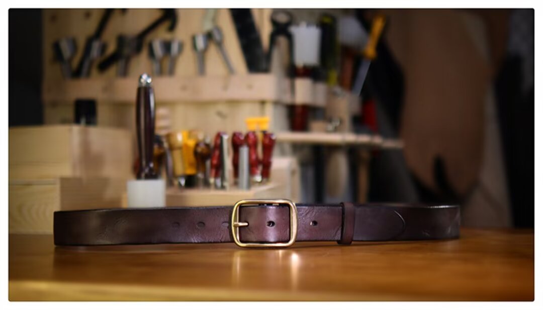 Classic Solid Cowskin Belt