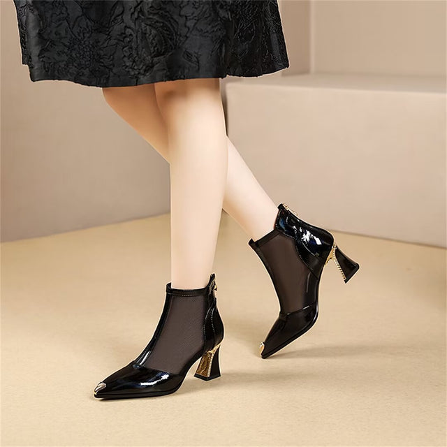 SvelteZip Cow Leather Pumps