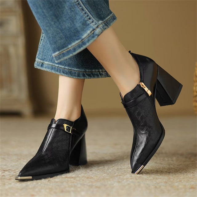 Refined Pointed Toe Leather Flats