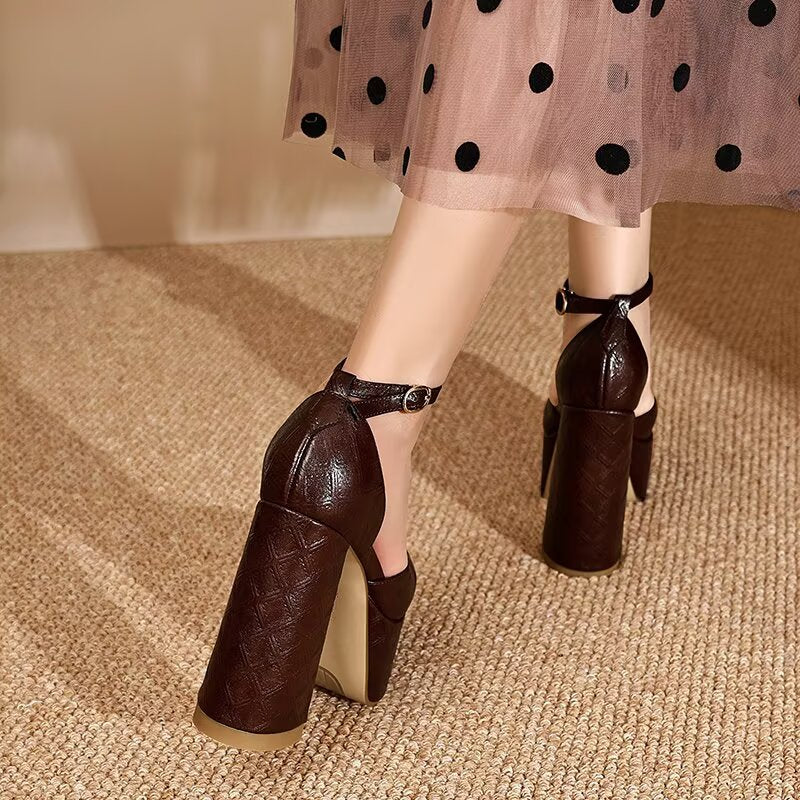 Enlevira Star Heels