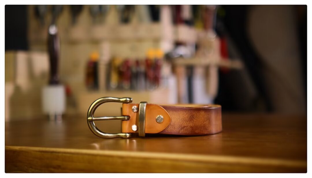 Sophisticated Solid Cowskin Belt