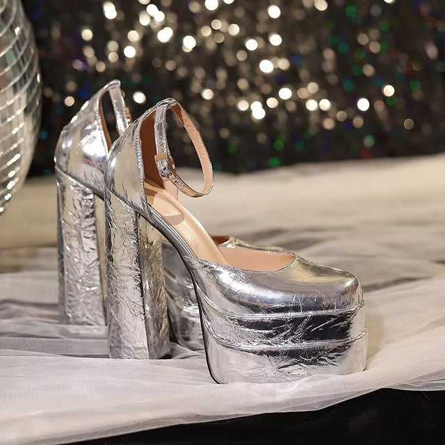 Draminera Veil Heels