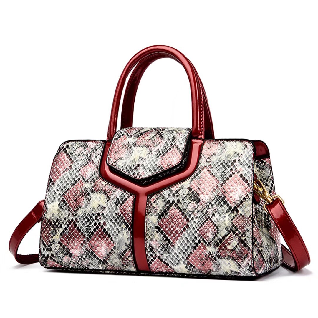 GlamTrend Alligator Pattern Handbag