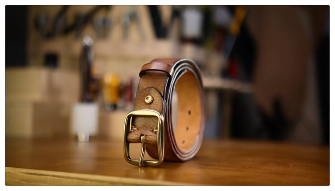 Classic Solid Cowskin Belt