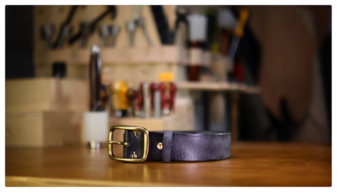 Classic Solid Cowskin Belt