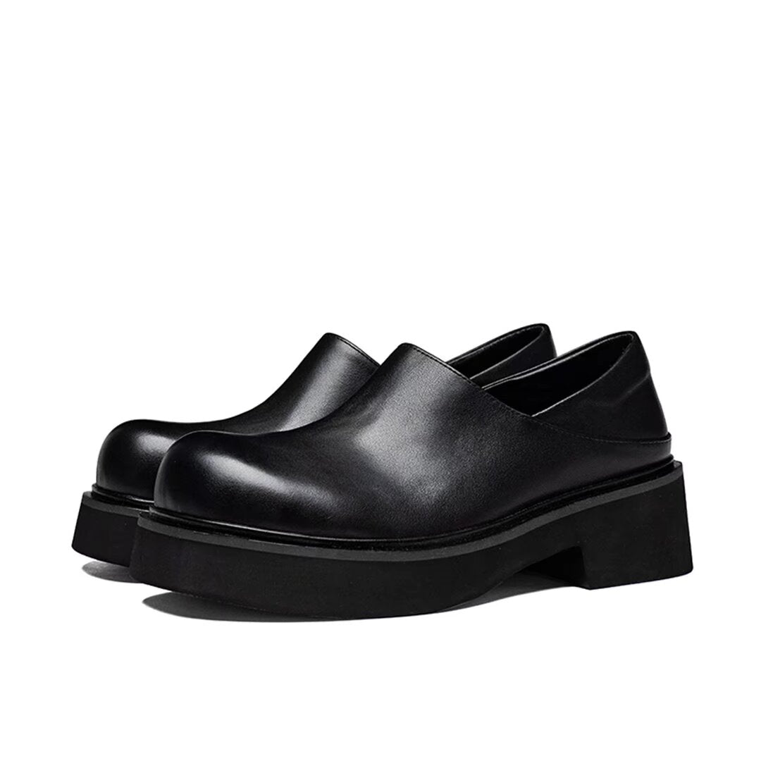 SleekCow Leather Slip-On Boots