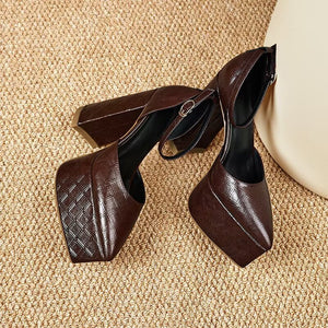 Enlevira Star Heels