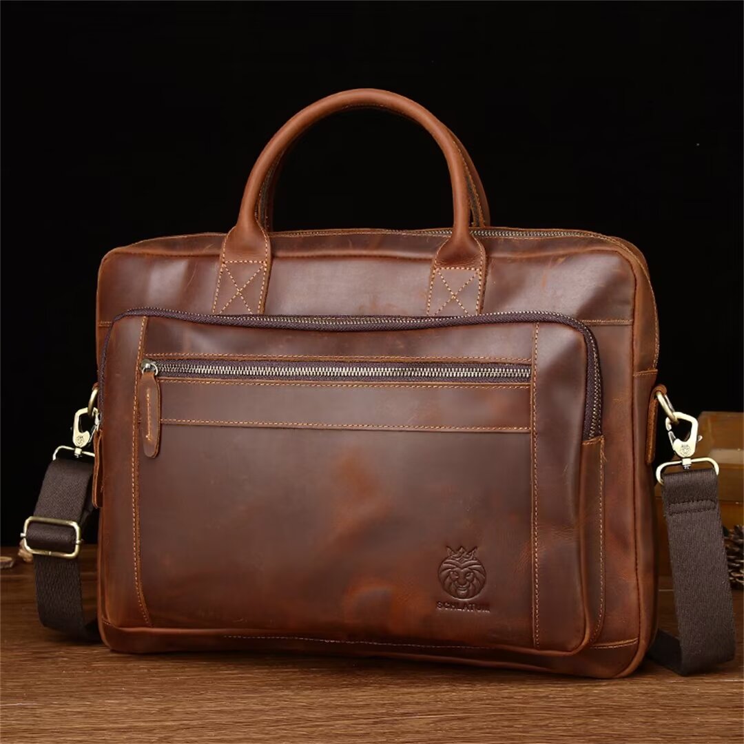 Lustrévo Office Carrier