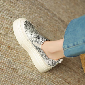 Stylish Leather Flats with Chic 7cm Heel