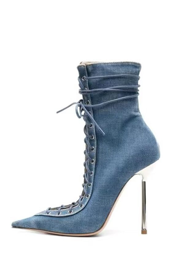 Stelaria Star Heels