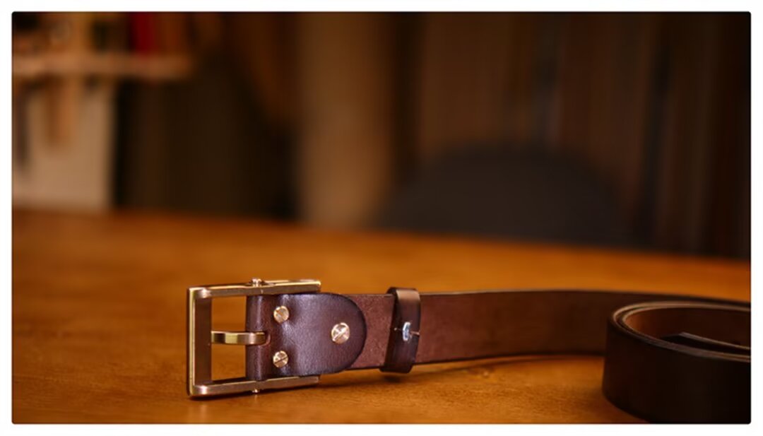 Signature Cowskin Belt with Copper Accent