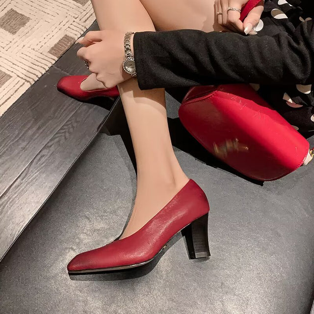 Braviora Bold Heels