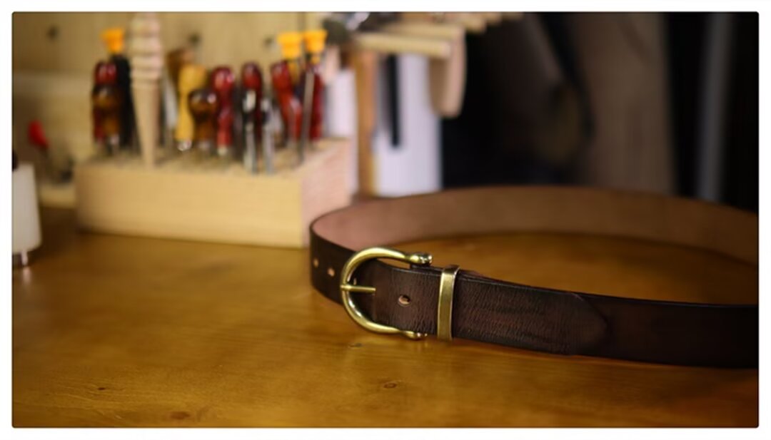 Sophisticated Solid Cowskin Belt