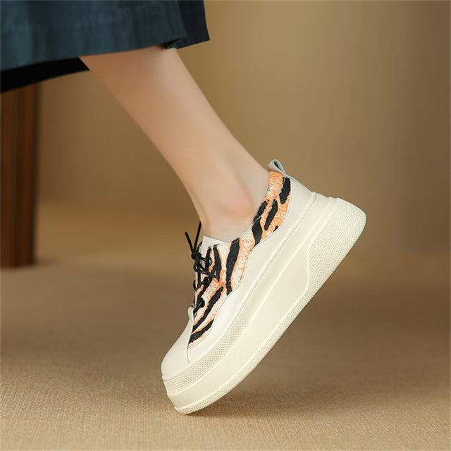 Contemporary Leather Flats with 6cm Heel