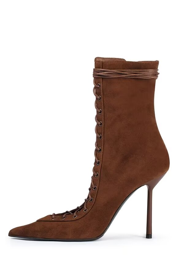 Stelaria Star Heels