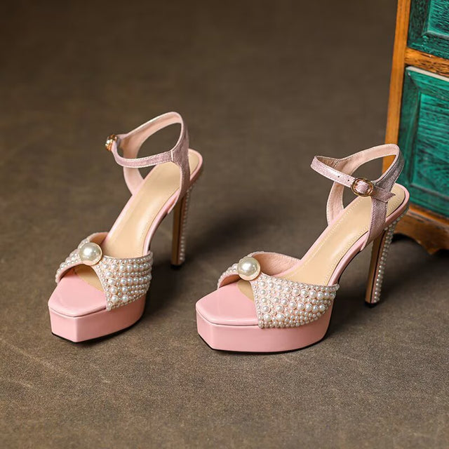 Aravelle Chic Heels