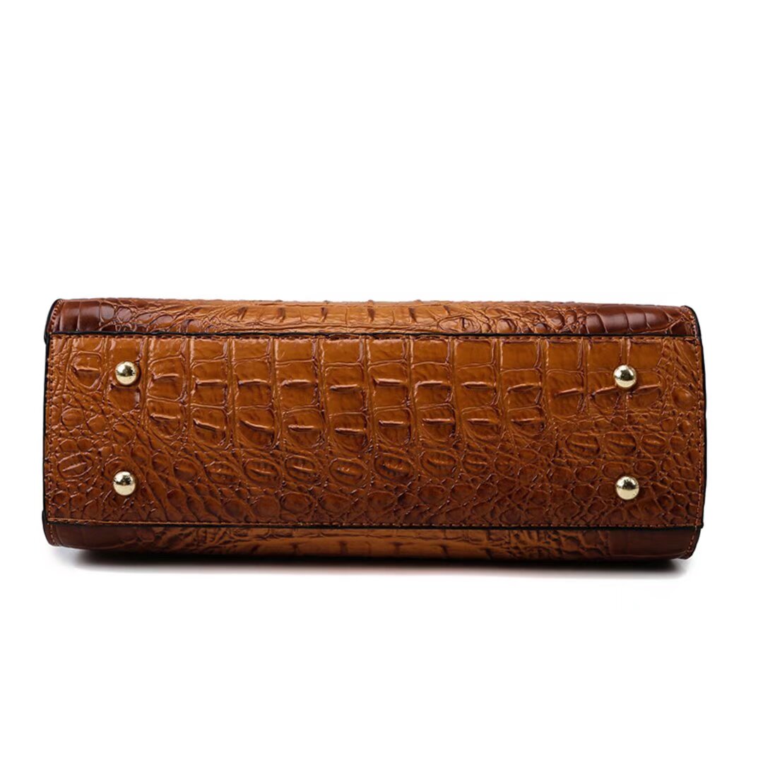 Trendsetter Alligator Pattern Bag