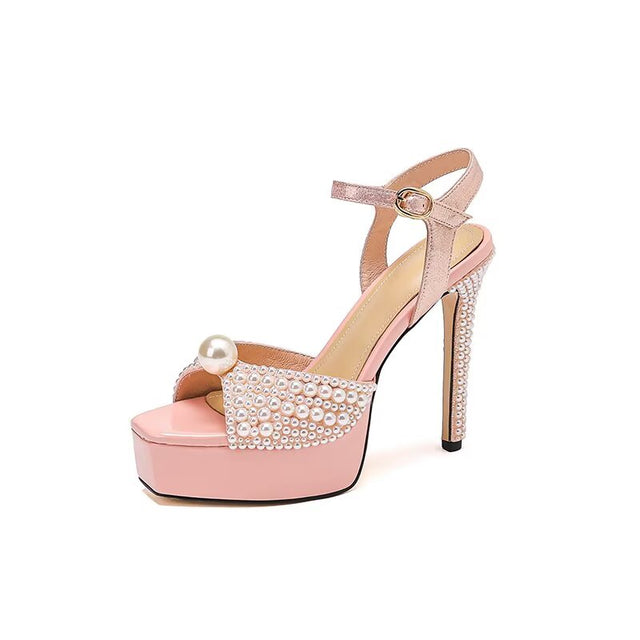 Aravelle Chic Heels
