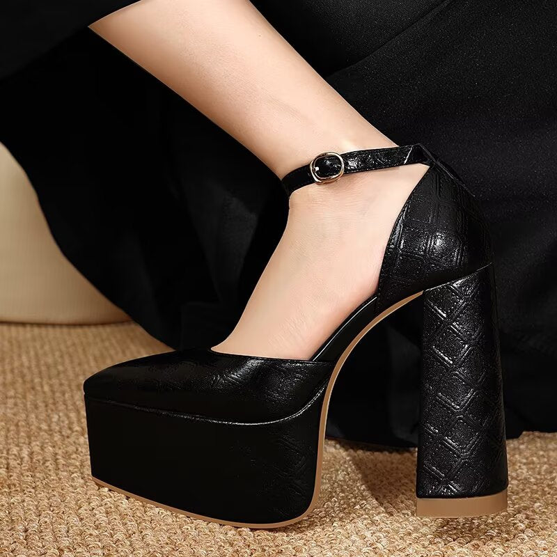 Enlevira Star Heels
