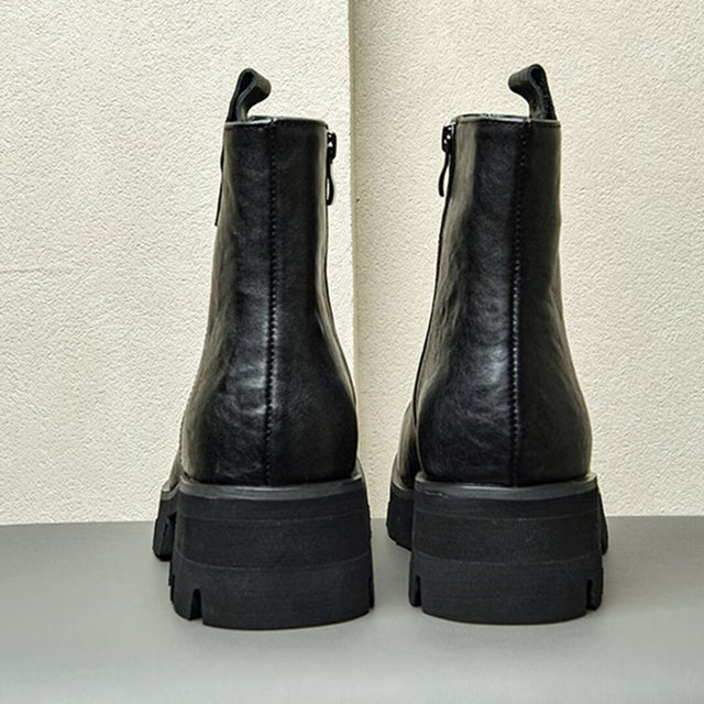 UrbanCow Leather Round-Toe Ankle Boots