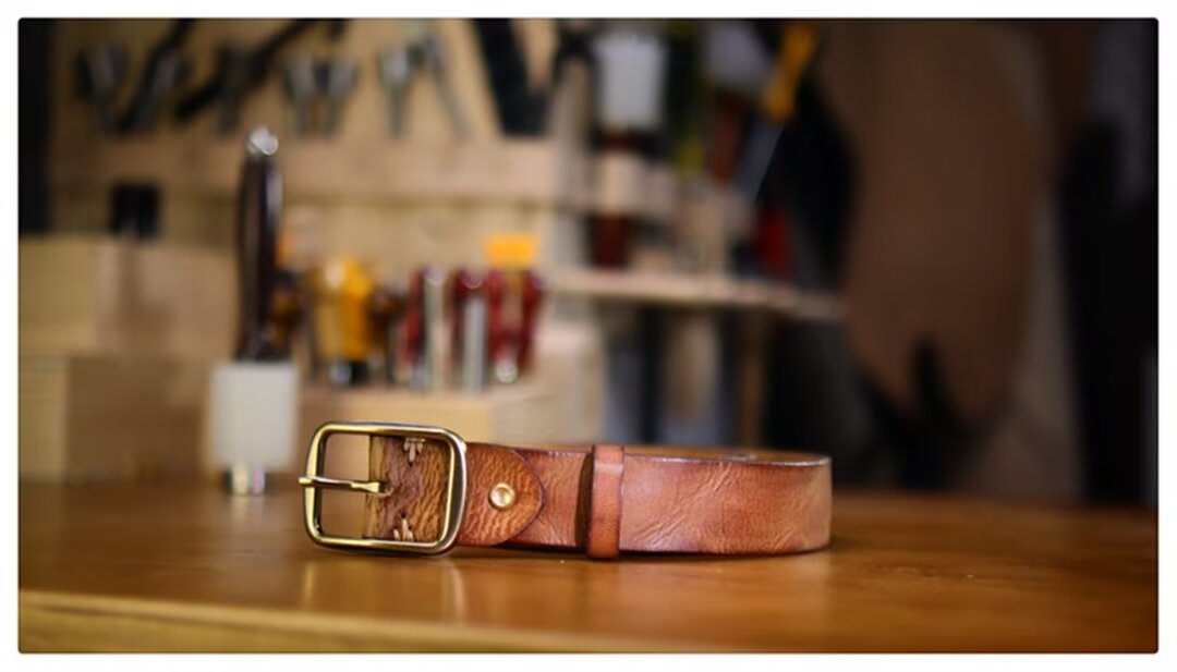 Classic Solid Cowskin Belt