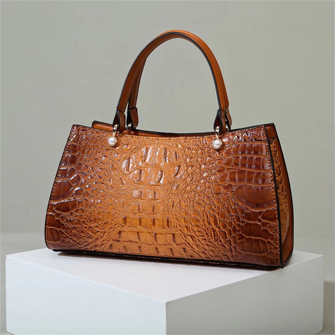 Trendsetter Alligator Pattern Bag