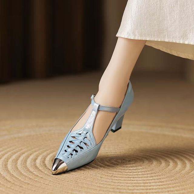 Braviora Shine Heels