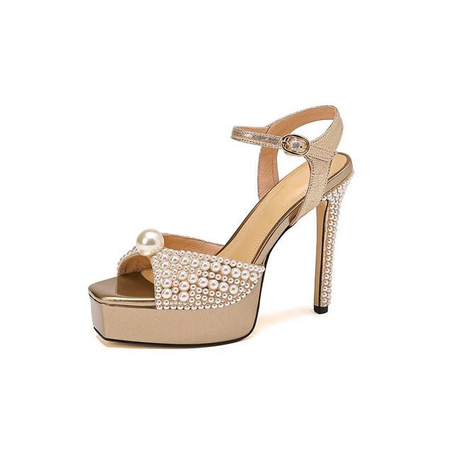 Aravelle Chic Heels