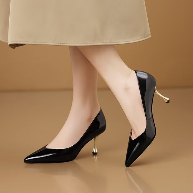 Raviska Twirl-Sculpt Silhouette Elevates Your Stride
