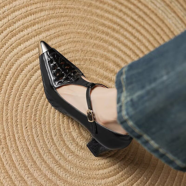Braviora Shine Heels