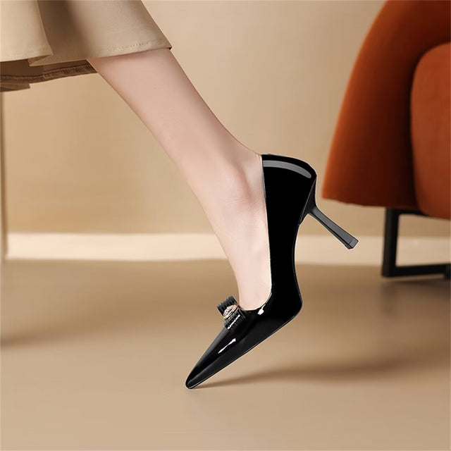 Daring Elevation Leather Pumps
