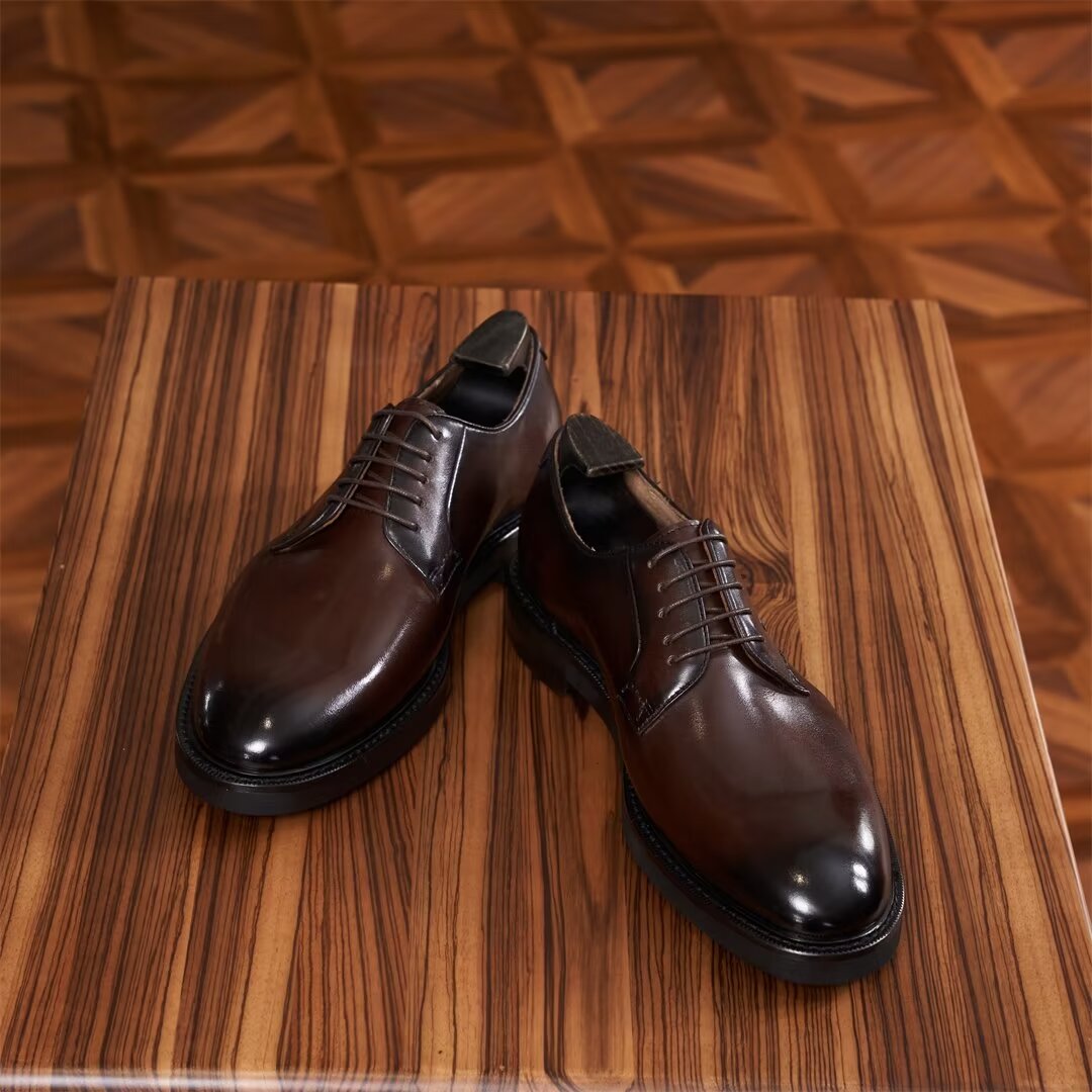 ClassicGent Cowhide Lace-Up Men's Dress Shoes