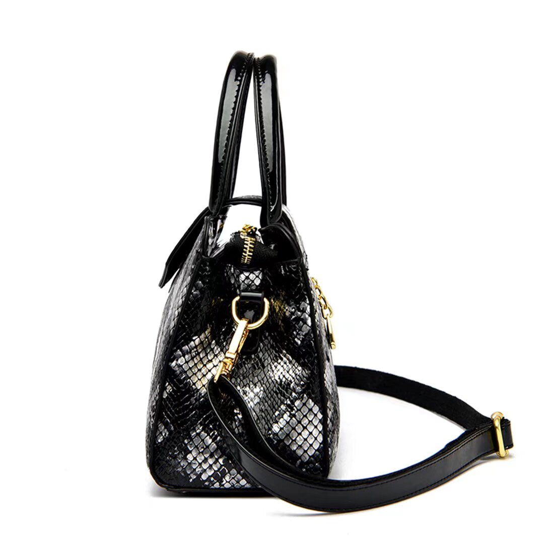 GlamTrend Alligator Pattern Handbag