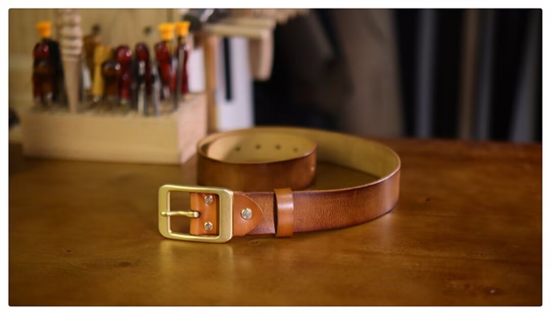 Elegant Copper Buckle Cowskin Belt