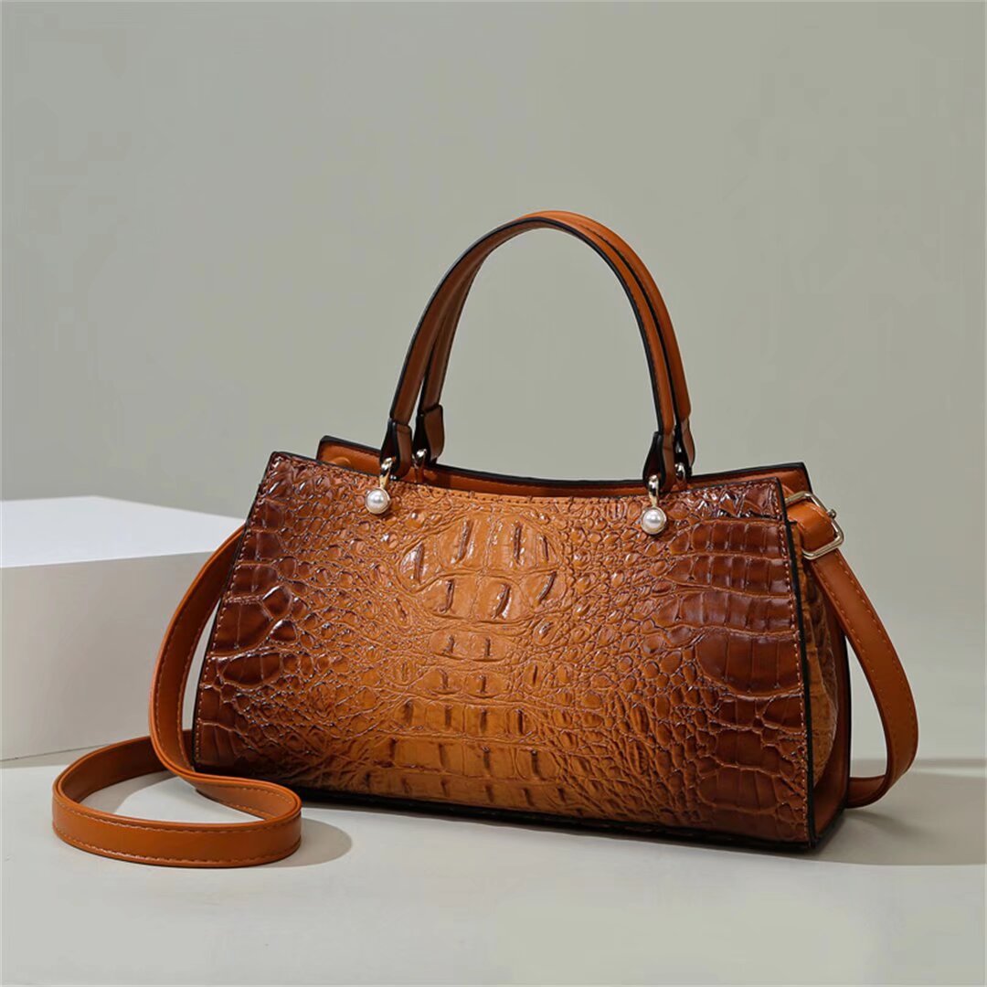 Trendsetter Alligator Pattern Bag