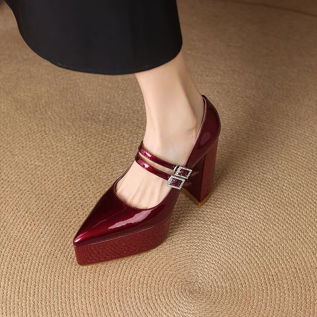 Draminera Mystery Heels