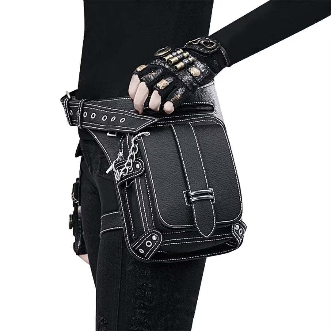 Chic Veltique Crossbody Charm