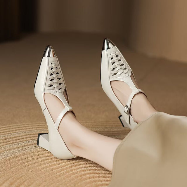 Braviora Shine Heels