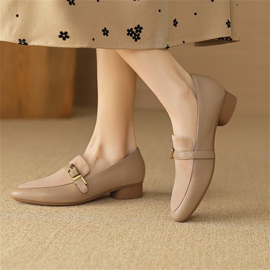 Sleek Elegance Cow Leather Flats