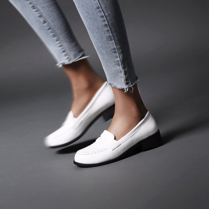 #Color_White